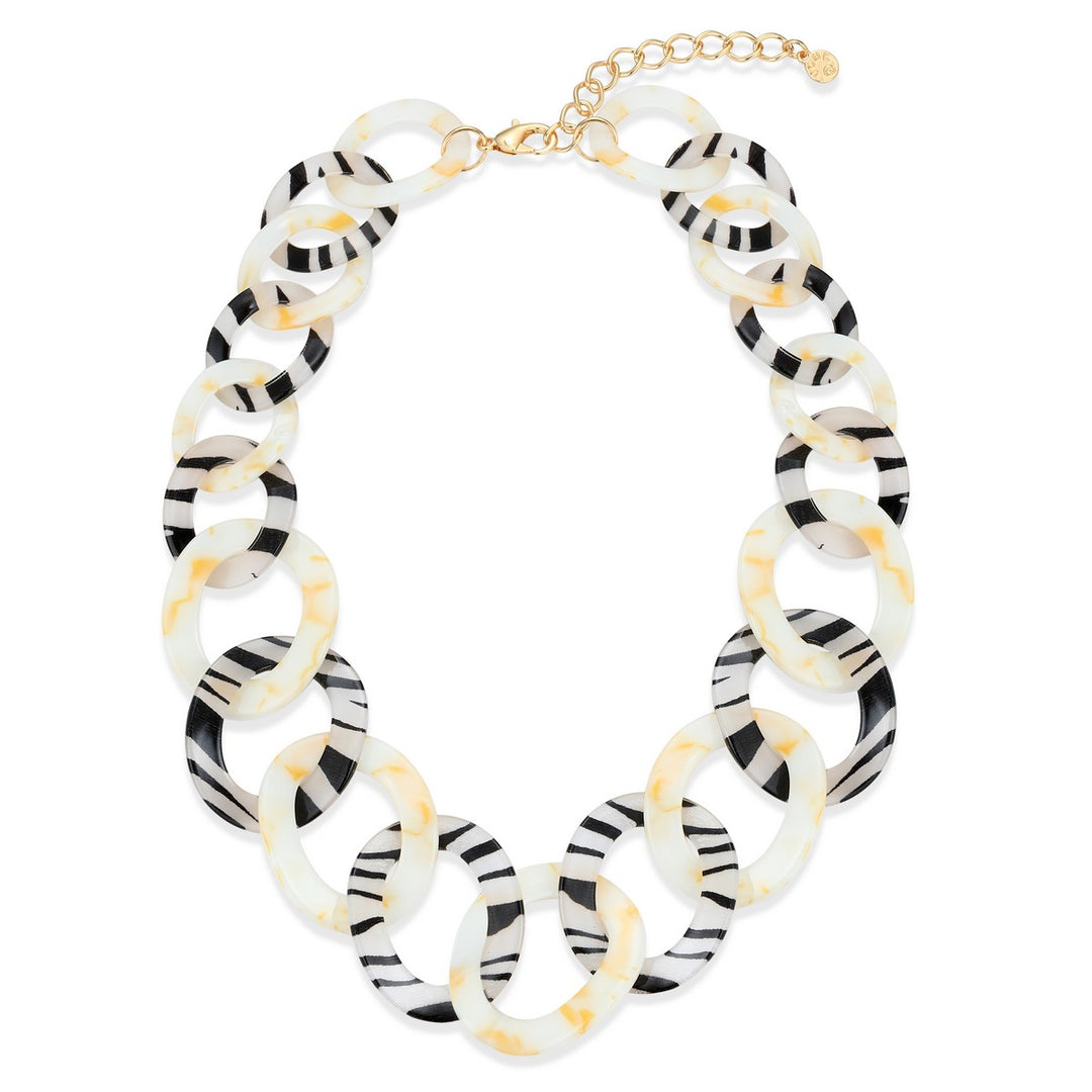 Marble Pattern Hallow Circle Necklce