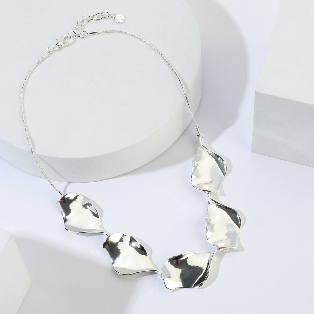 Irregular Shape Necklace