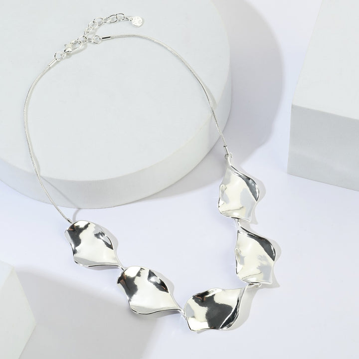 Irregular Shape Necklace