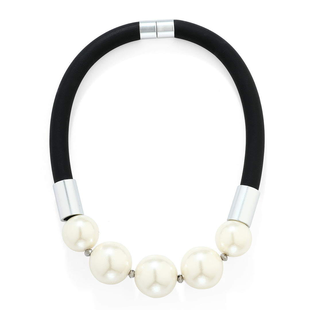 Pearl Chord Necklace