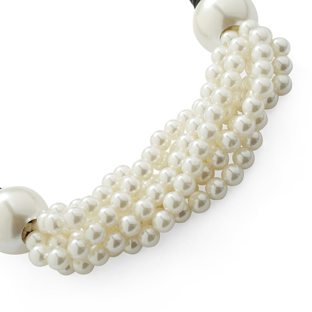 Twisted Pearls Necklace