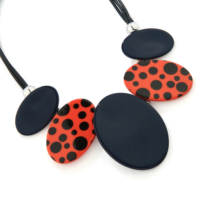 Ovals With Patterned Neckalce