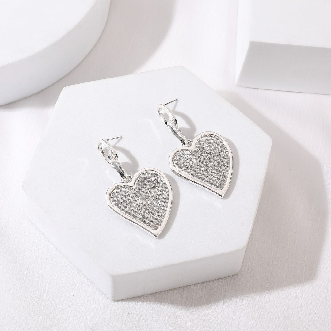 Dangling Heart Earrings