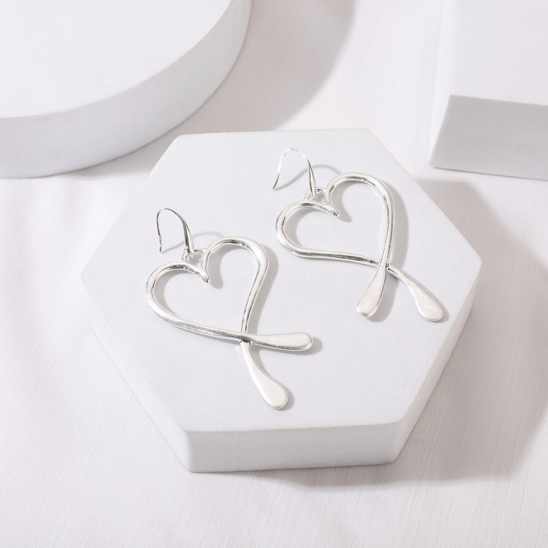 Dangling Big Heart Earrings