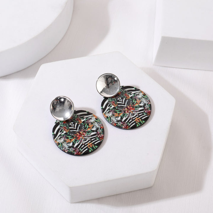 Metal Circle With Print Effect Circle Earrings