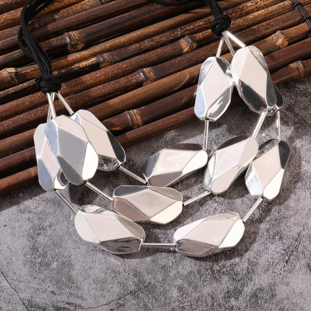 3D Metal Chunks In A Chain Necklace