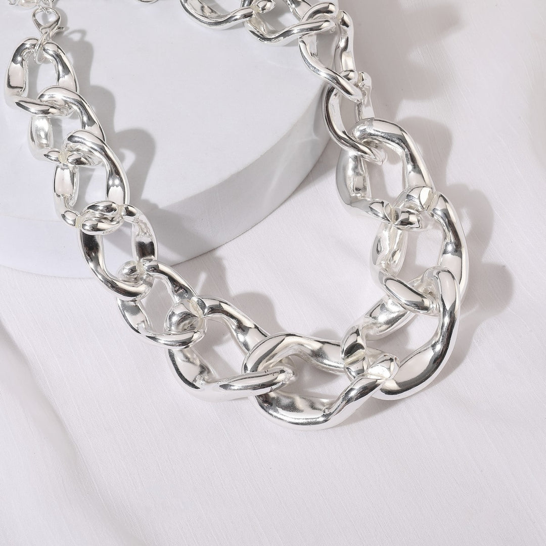 Strong Chain Chunky Necklace