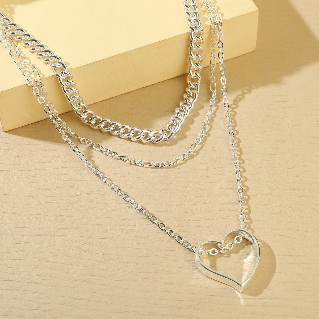 Heart Pendant Style Necklace