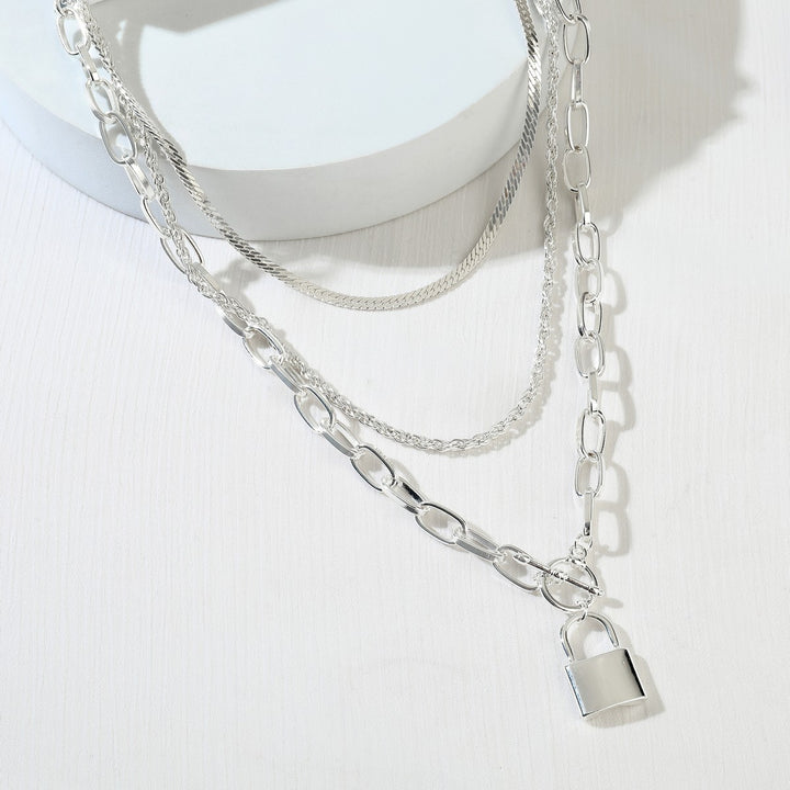 Strong Chain With Lock Necklace