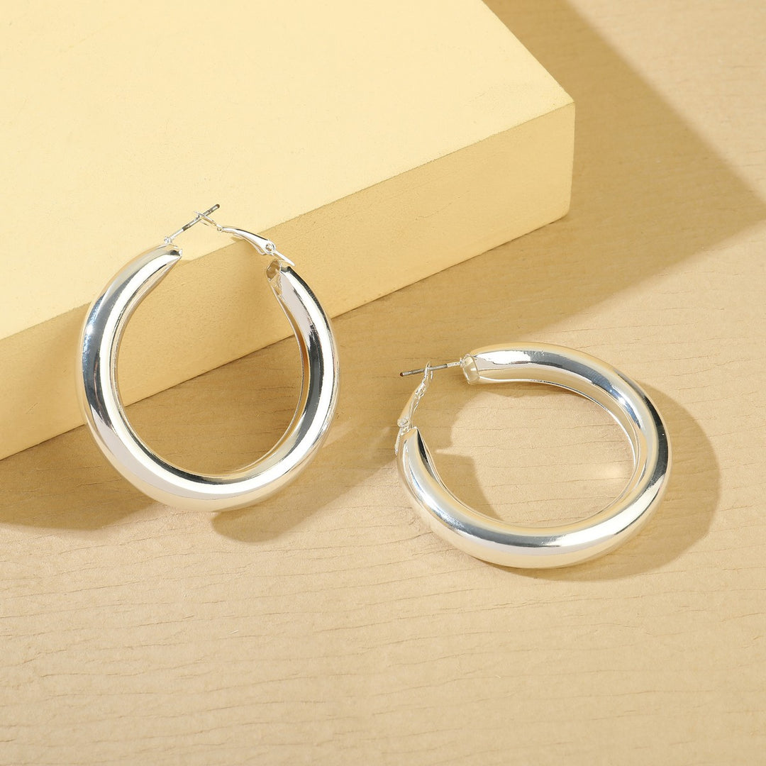 Thick Circle Earrings