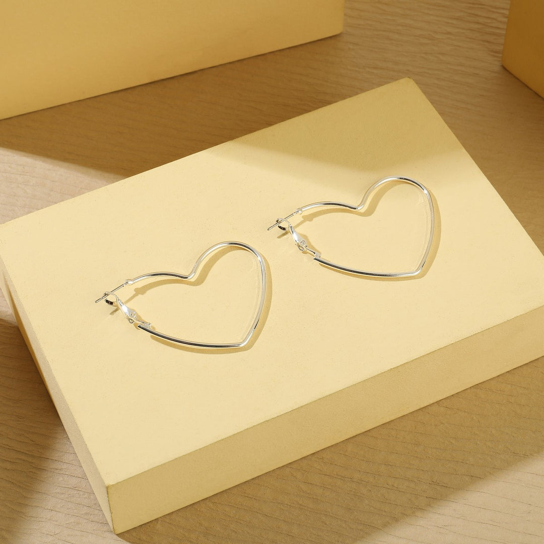 Hallow Heart Earrings